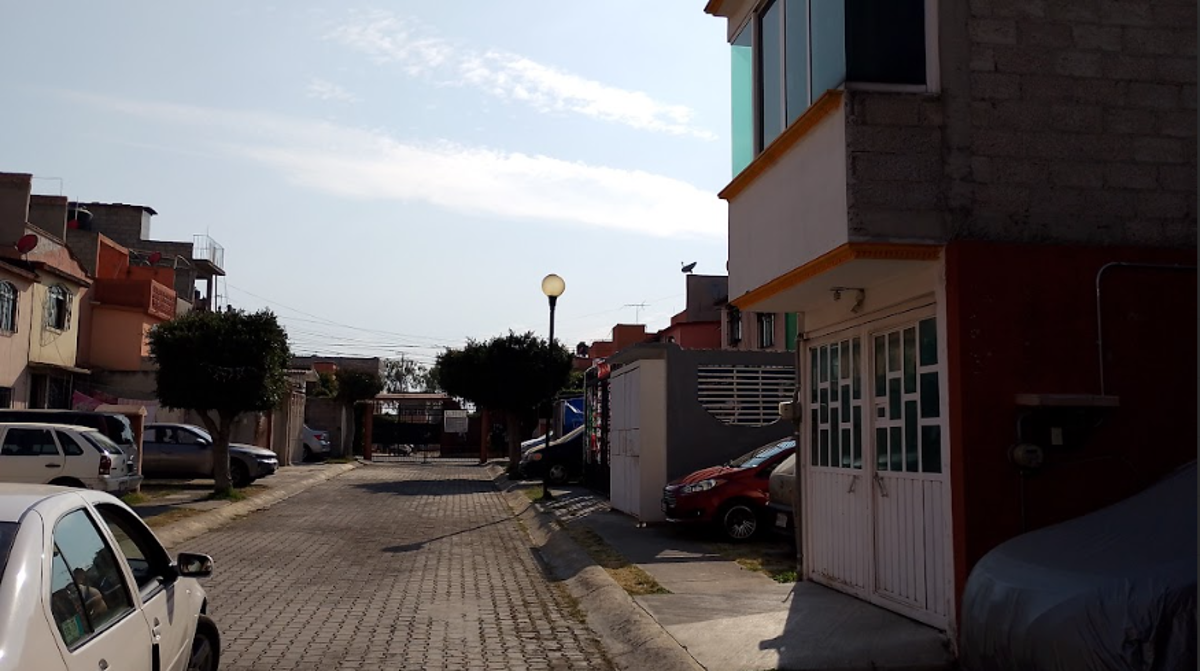Casa en venta en San Buenaventura, Ixtapaluca — foto 1 de 24