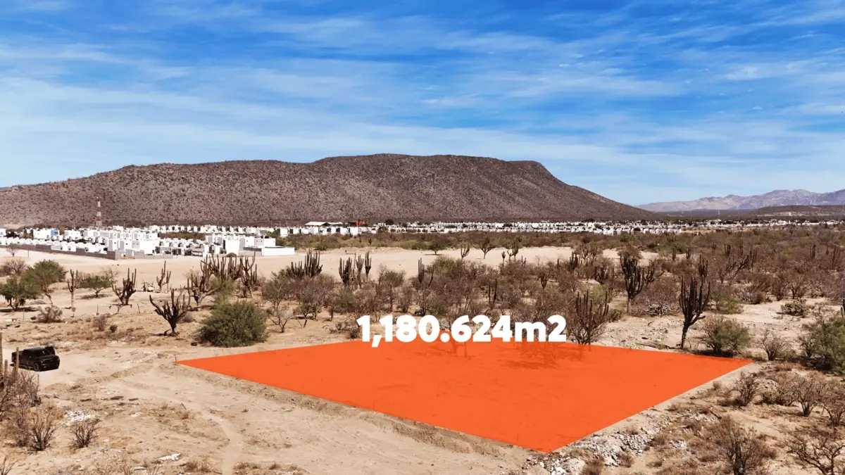 Terreno en venta en La Fuente, La Paz — foto 1 de 17