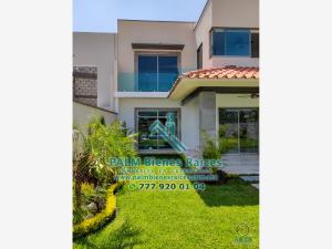 Casa en venta en Lomas de Jiutepec, Jiutepec — foto 3 de 39