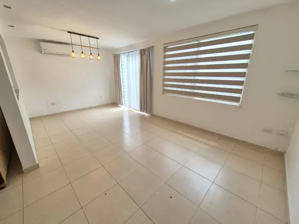 Casa en renta en Paseo Amberes, Guadalupe — foto 3 de 10
