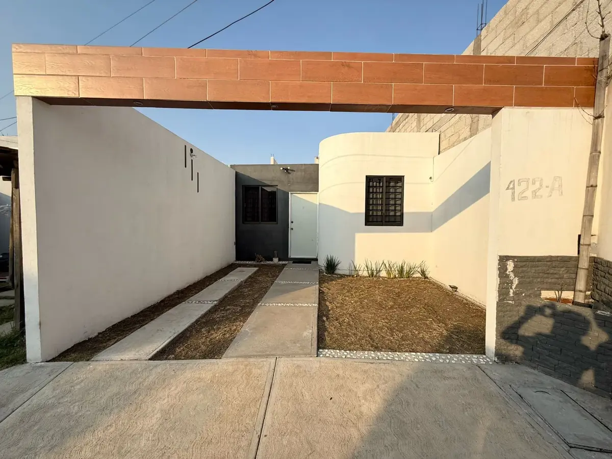 Casa en renta en La Providencia Siglo XXI, Mineral de la Reforma — foto 1 de 22