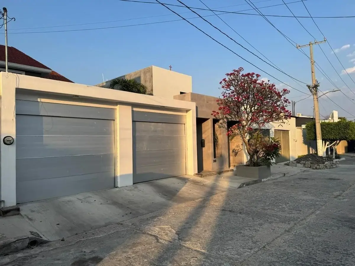 Casa en venta en Boulevares, Tuxtla Gutiérrez — foto 1 de 8