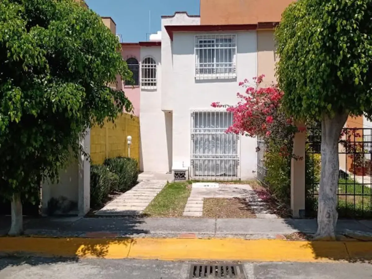 Casa en renta en Residencial San Ángel, San Andrés Cholula — foto 1 de 9