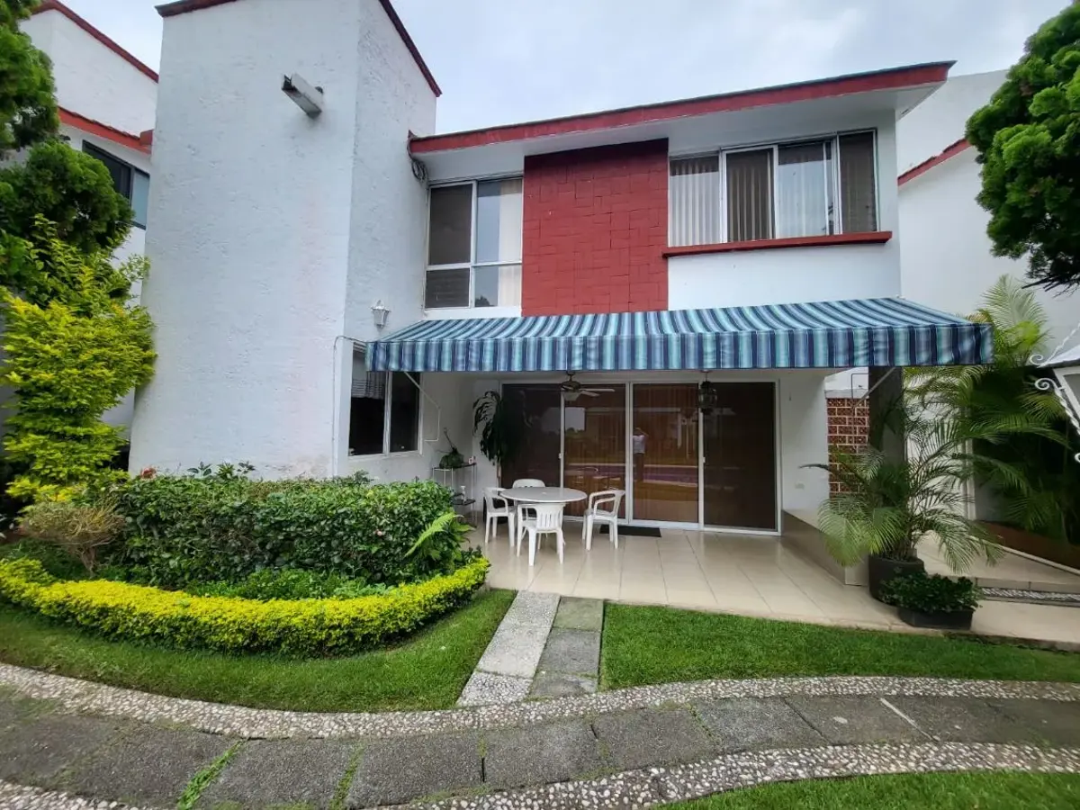 Casa en renta en Cuernavaca Centro, Cuernavaca — foto 1 de 12