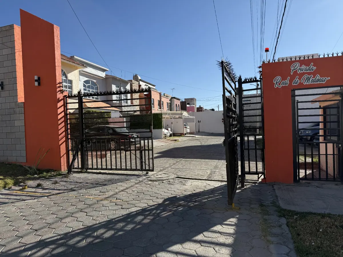 Casa en venta en Real de Medinas, Pachuca de Soto — foto 1 de 22