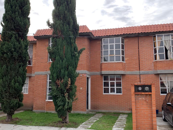 Casa en Villas Leonor, Puebla, Puebla