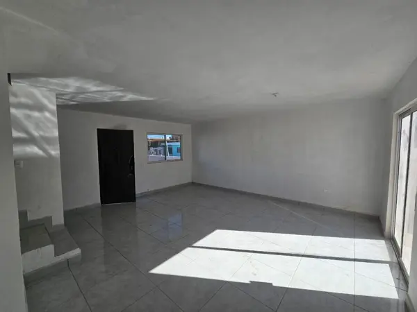 Casa en venta en Vista Hermosa, Saltillo — foto 2 de 12