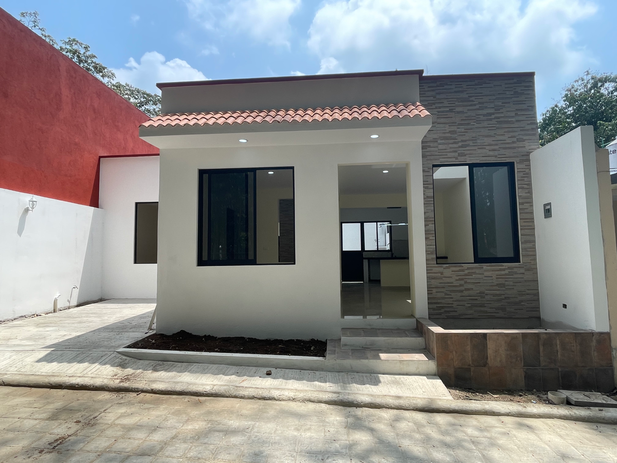Casa en venta en Campo Viejo, Coatepec — foto 1 de 14