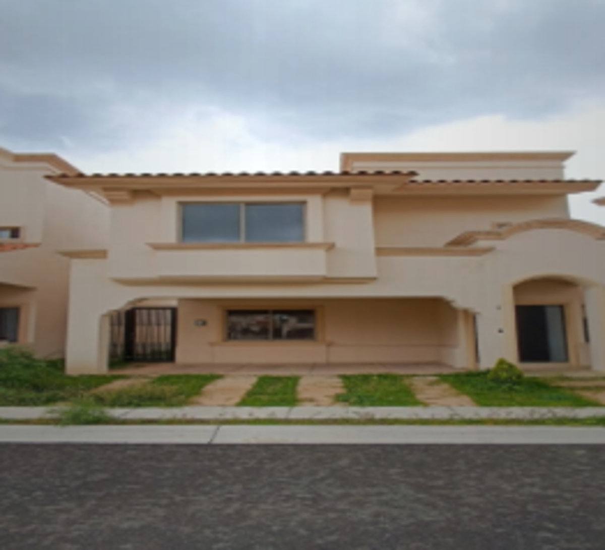 Casa en venta en Villa California, Tlajomulco de Zúñiga — foto 1 de 14