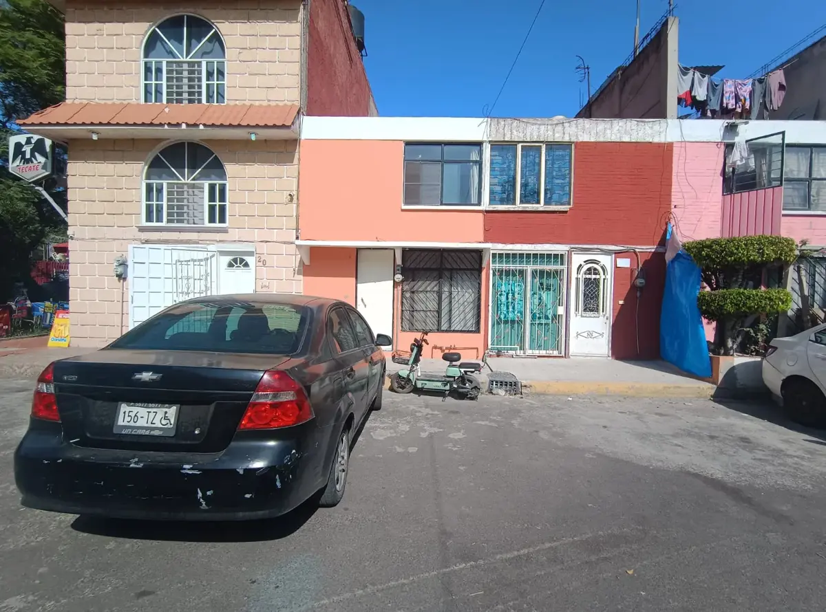 Casa en venta en Narciso Bassols, Gustavo A. Madero — foto 1 de 11