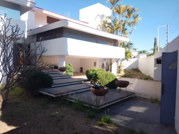 Casa en venta en Bugambilias, Zapopan — foto 3 de 12