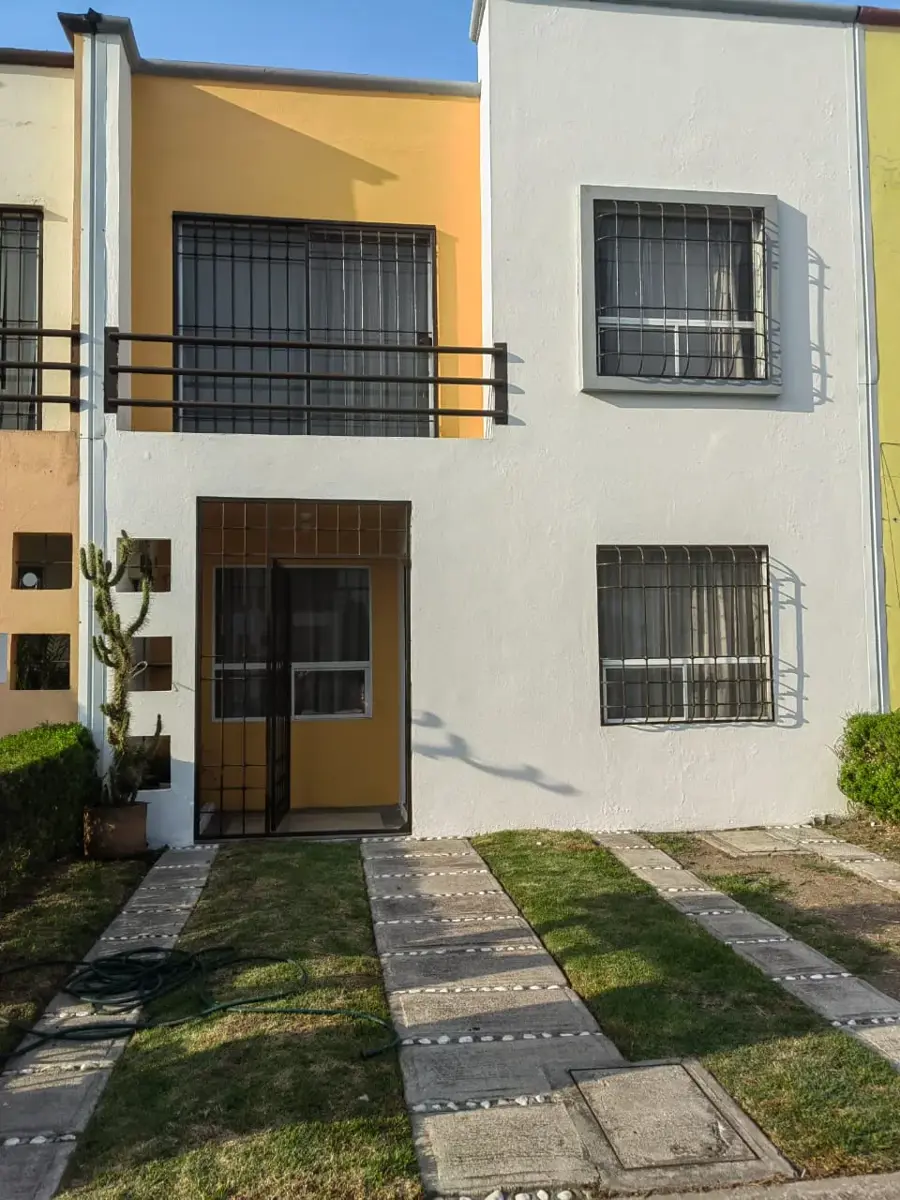Casa en renta en Bosques de Cantabria, Toluca — foto 1 de 10