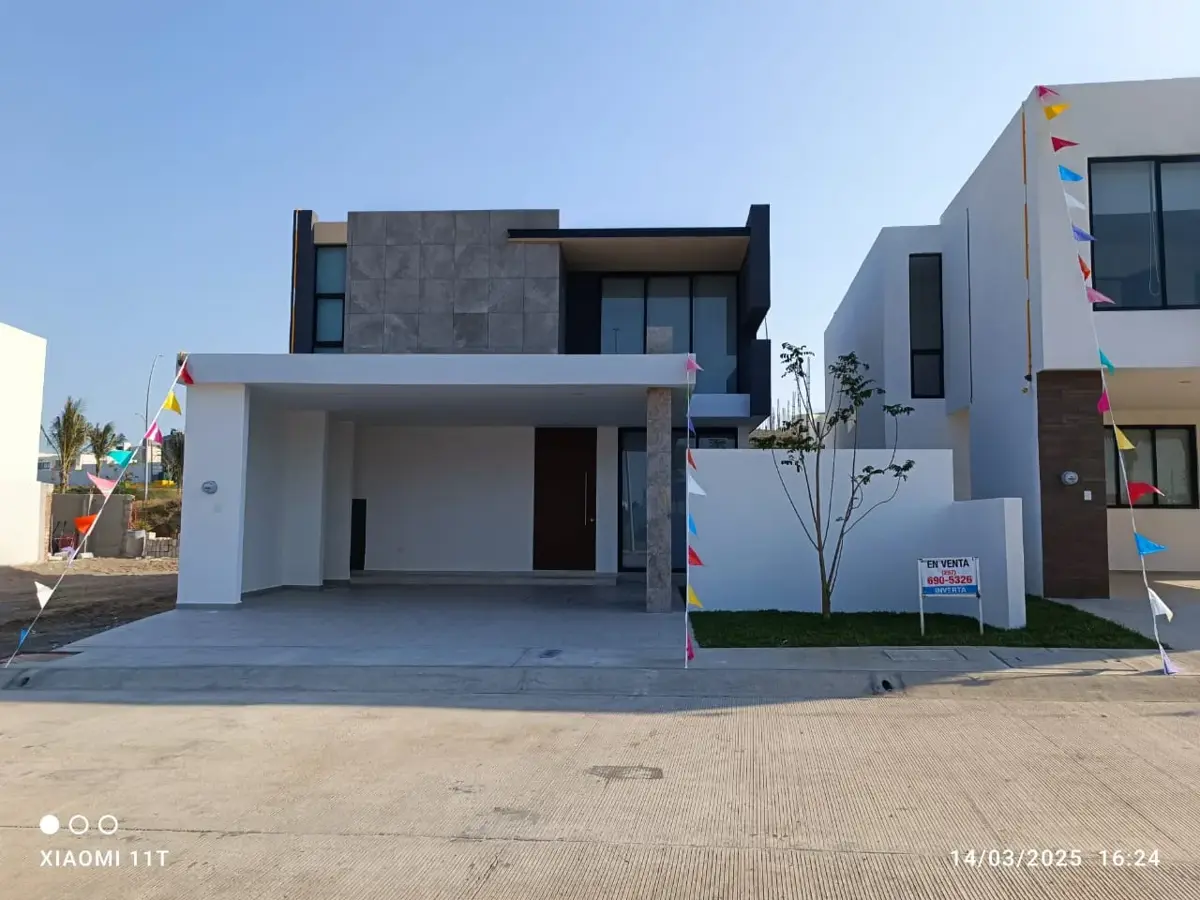 Casa en venta en Alvarado Centro, Alvarado — foto 1 de 10