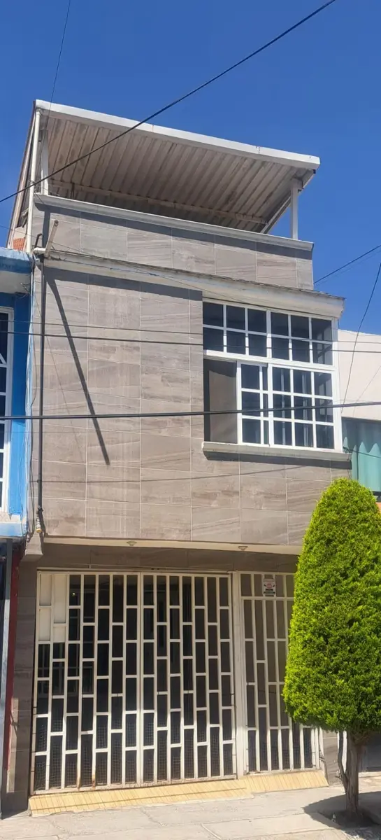 Casa en venta en Hacienda Real de Tultepec, Tultepec — foto 1 de 19