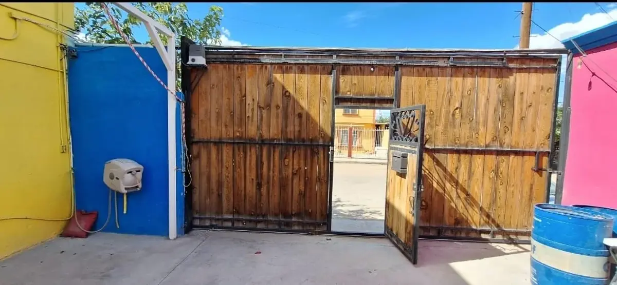 Casa en venta en El Granjero, Juárez — foto 1 de 20