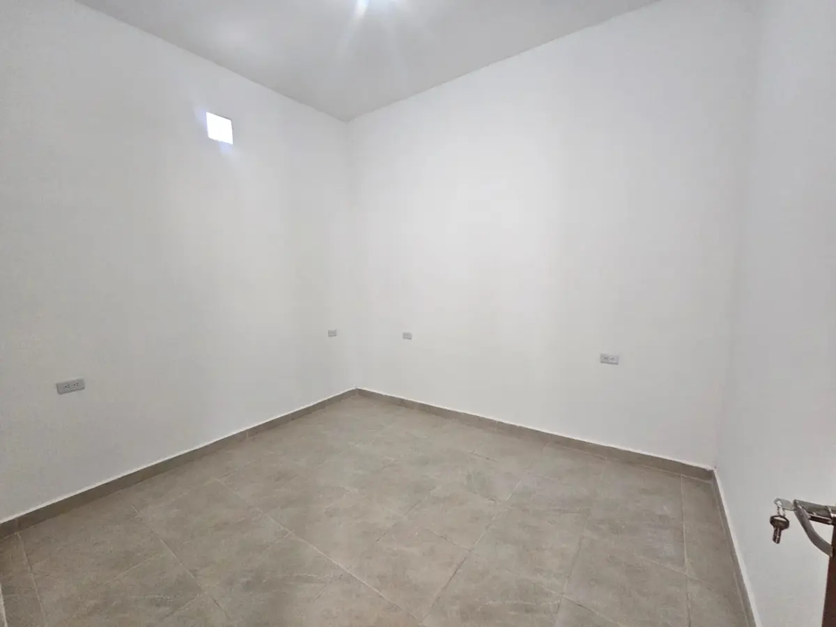 Vista 5 de Edificio en venta con 8 departamentos