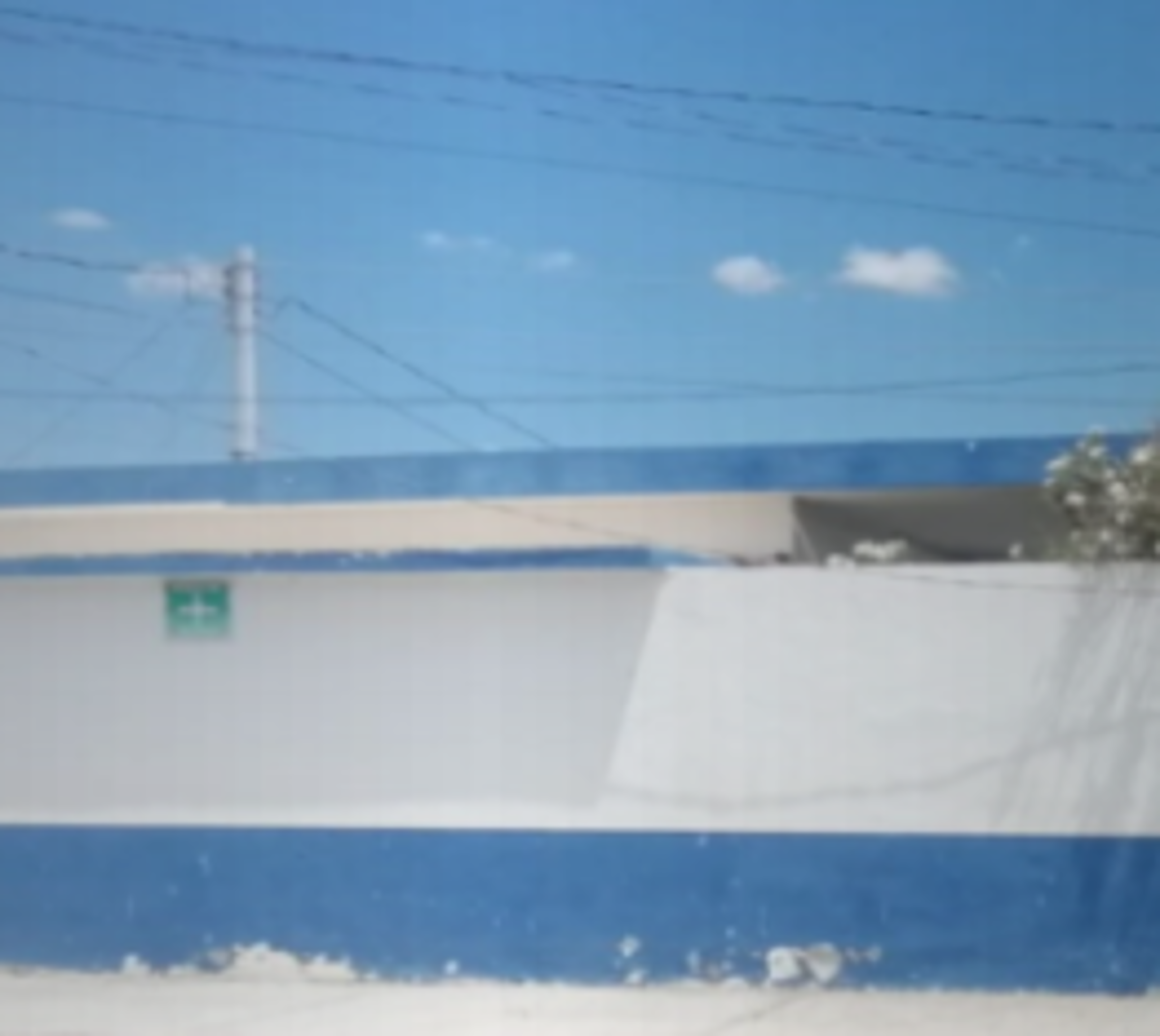 CASA DE ENTREGA INMEDIATA EN AV. DIVISION DEL NORTE, LA MERCED, TORREON, COAHUILA