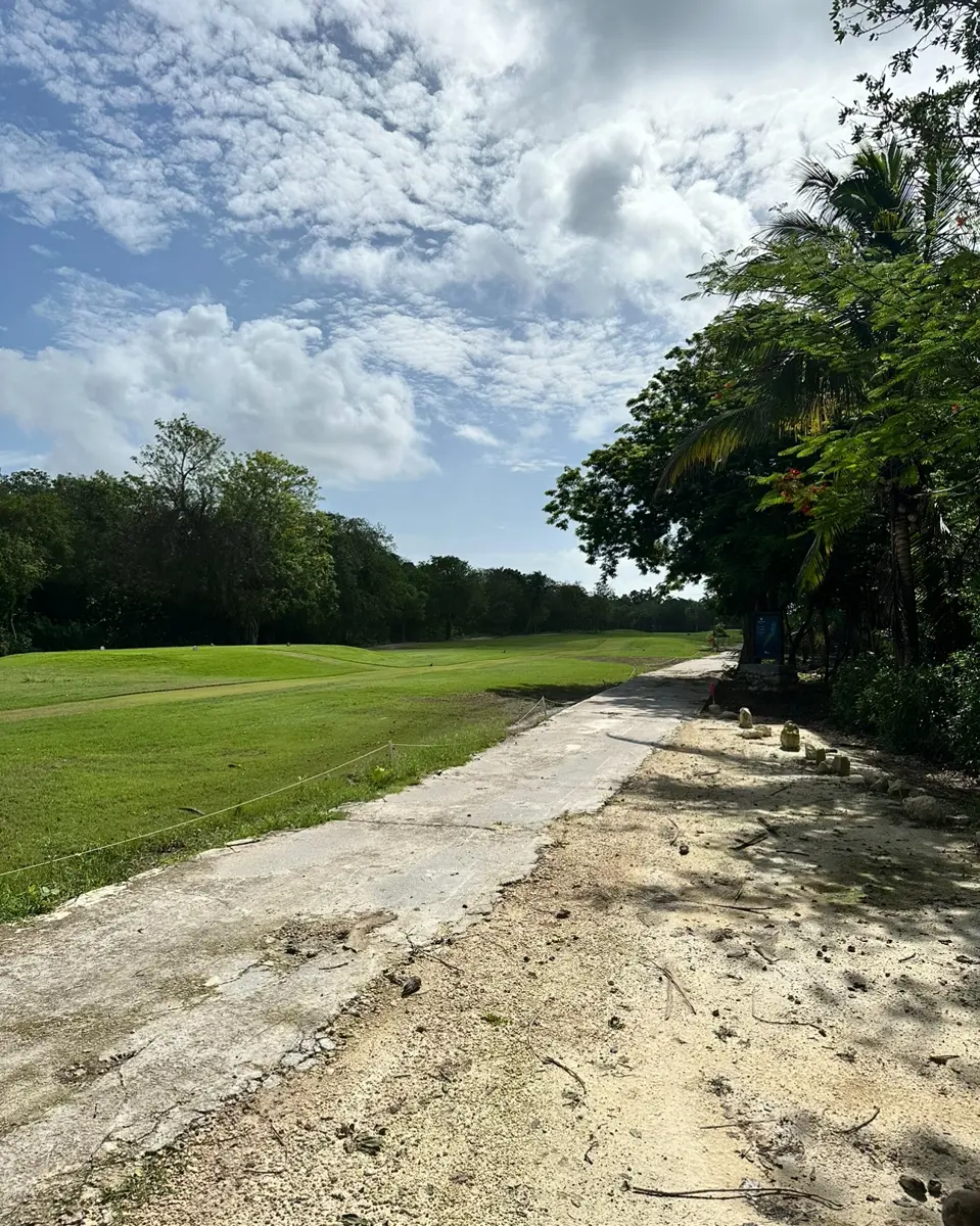 Terreno en venta en Puerto Aventuras, Solidaridad — foto 1 de 10