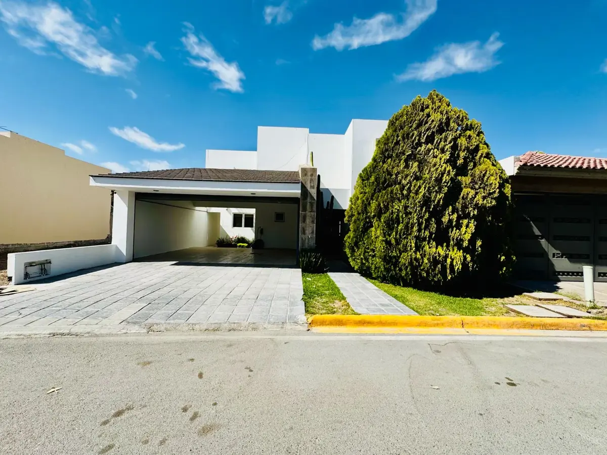 Casa en Venta en Residencial El Fresno, Torreón – Gran Oportunidad