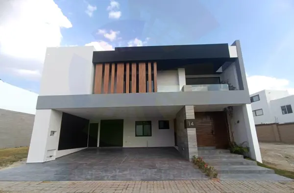 Casa en venta en Lomas de Angelópolis, Ocoyucan — foto 2 de 29