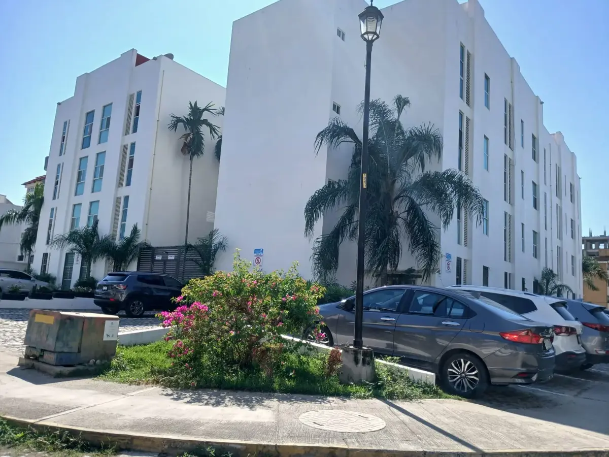 Departamento en renta en Los Mangos, Puerto Vallarta — foto 1 de 14