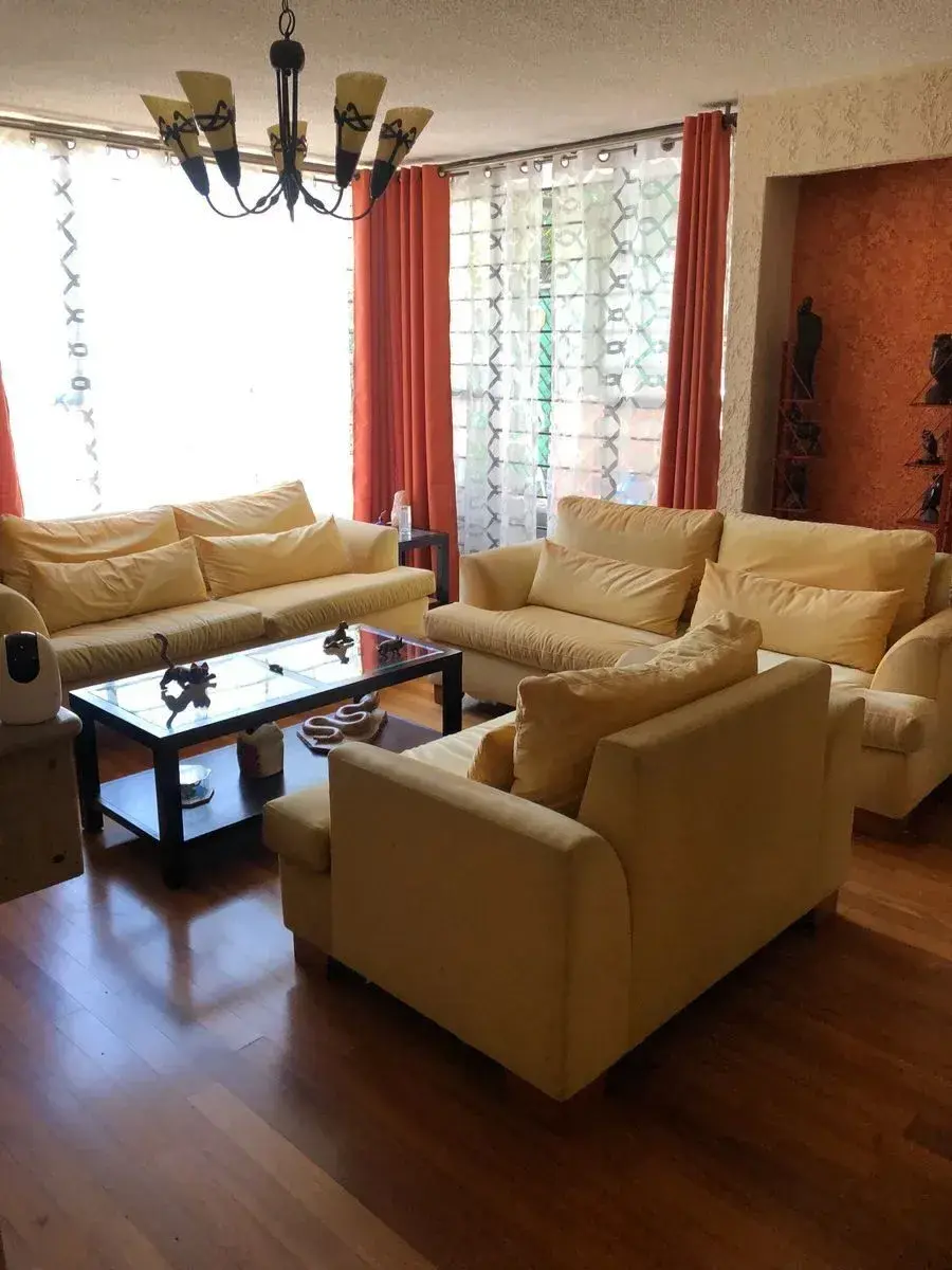 Casa en venta en Lomas de Tarango, Álvaro Obregón — foto 1 de 17