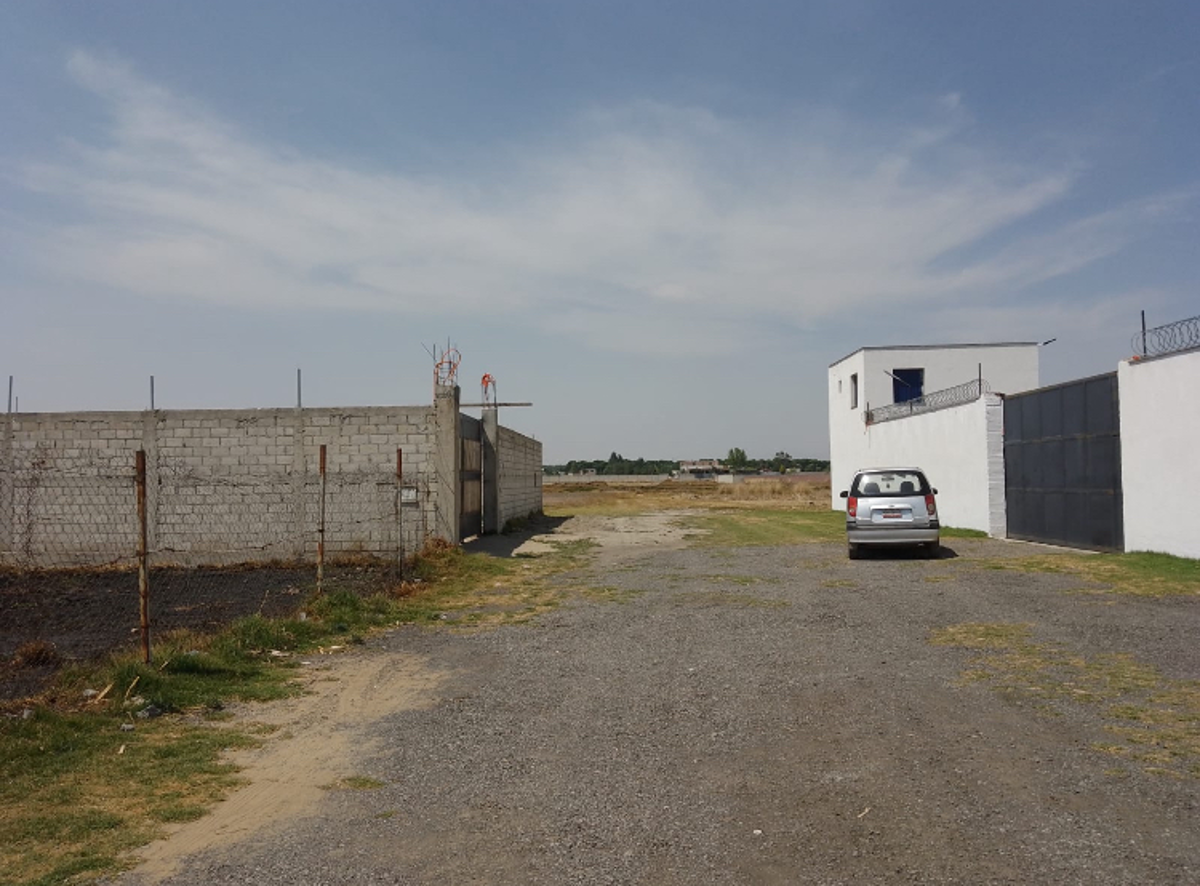 Terreno en venta en San Miguel Totocuitlapilco, Metepec — foto 1 de 3