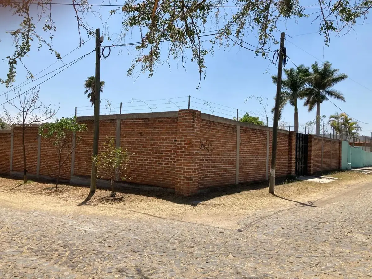 TERRENO EN VENTA EN FRACC CAMPESTRE LAS PALOMAS TERRENO EN VENTA EN FRACC CAMPESTRE LAS PALOMAS