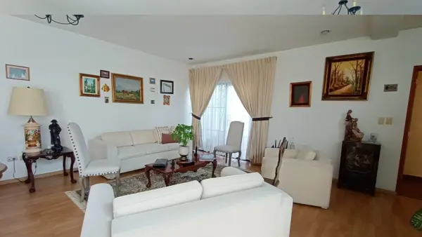 Casa en venta en Residencial las Trojes, Corregidora — foto 3 de 34