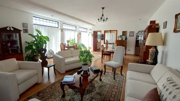 Casa en Venta, con Recámara en Planta Baja, Hacienda Residencial las Trojes, Corregidora