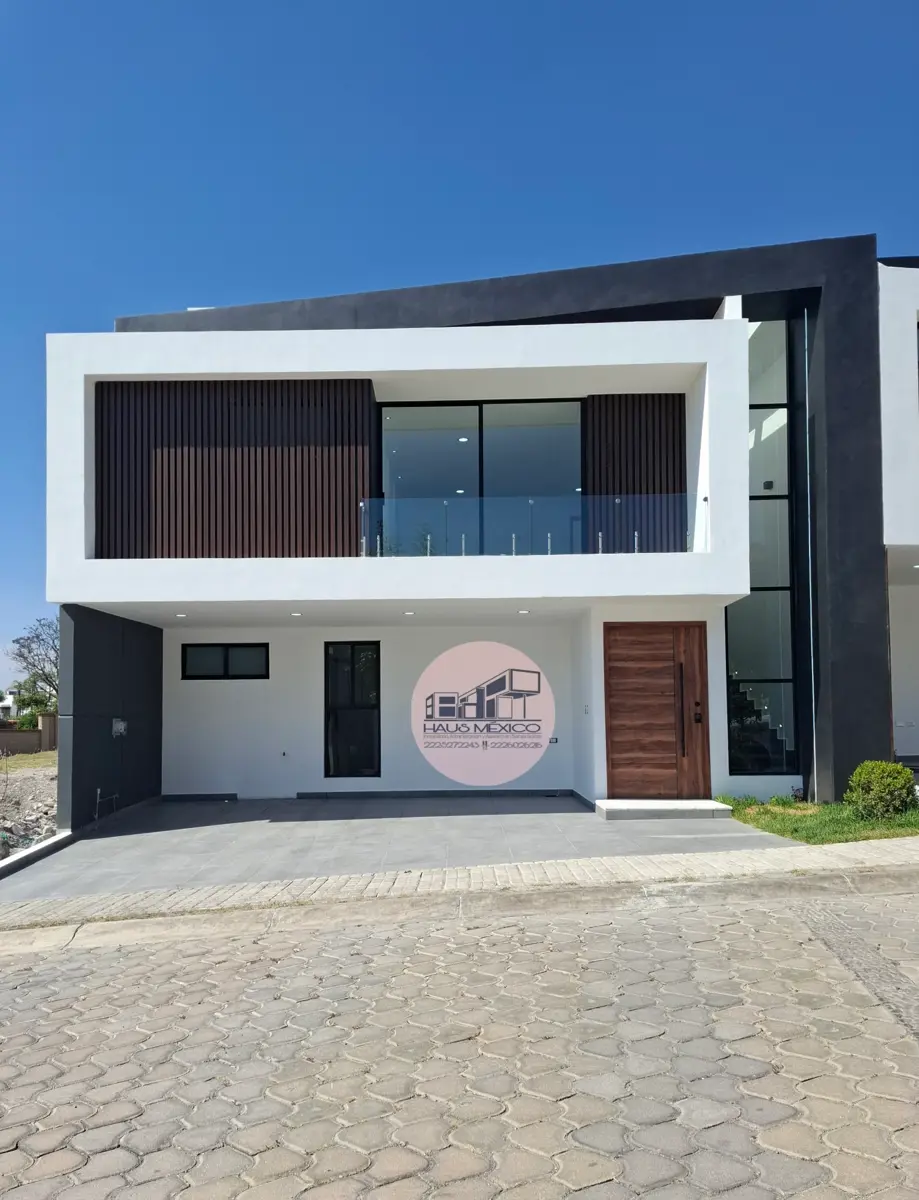 Casa en venta en Lomas de Angelópolis, San Andrés Cholula — foto 1 de 21