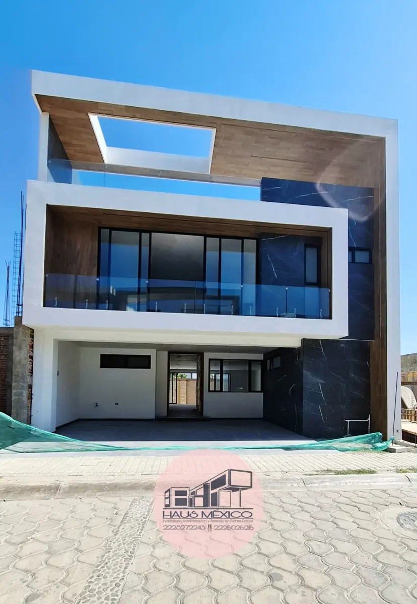 Casa en venta en Lomas de Angelópolis, San Andrés Cholula — foto 1 de 5