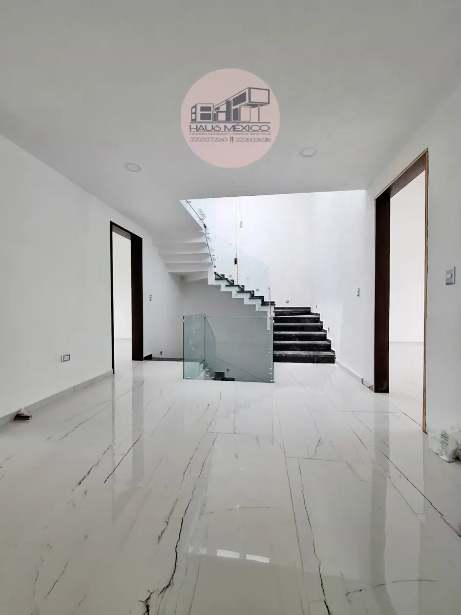 Casa en venta en Lomas de Angelópolis, San Andrés Cholula — foto 1 de 10