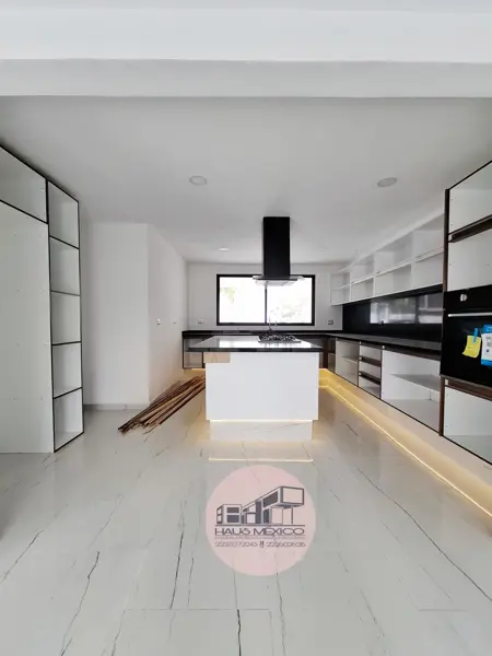 Casa en venta en Lomas de Angelópolis, San Andrés Cholula — foto 2 de 10