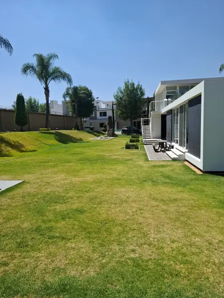 Terreno en venta en Lomas de Angelópolis, San Andrés Cholula — foto 2 de 6