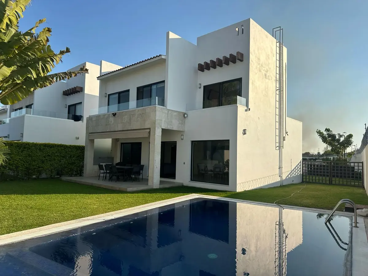 Casa en renta en Emiliano Zapata, Cuernavaca — foto 1 de 31