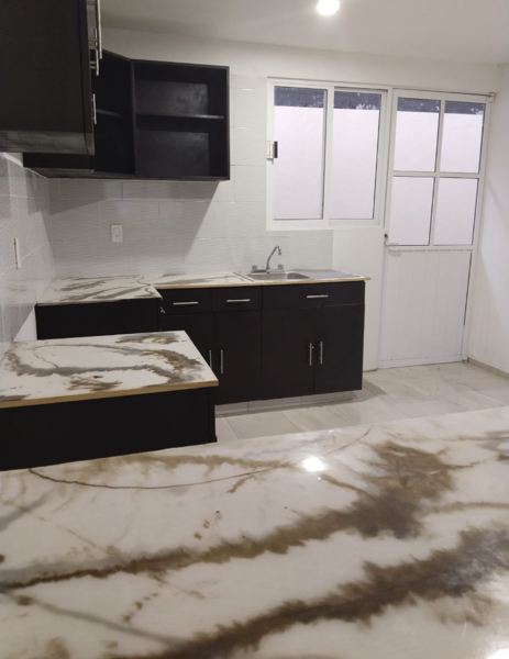 Casa en venta en San Bartolome Tlaltelulco, Metepec — foto 2 de 12