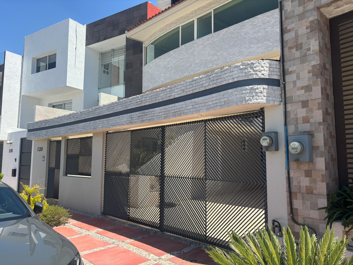 Casa en venta en Lomas Verdes 6a Sección, Naucalpan de Juárez — foto 1 de 29