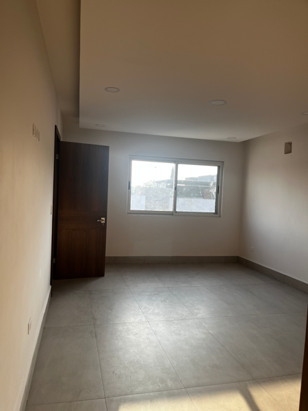 Casa en venta en Country Club Residencial, Saltillo — foto 2 de 22