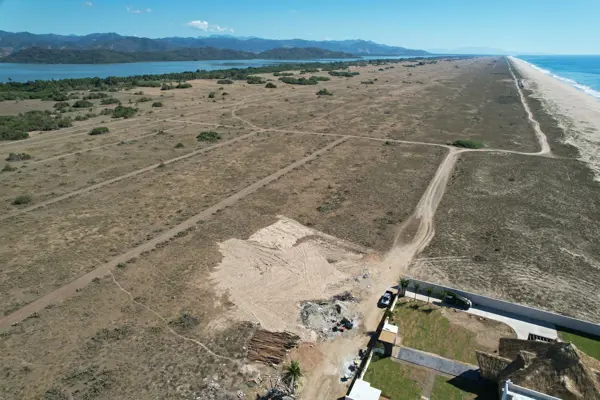 Terreno en venta en La Y Griega, Atoyac de Álvarez — foto 3 de 14