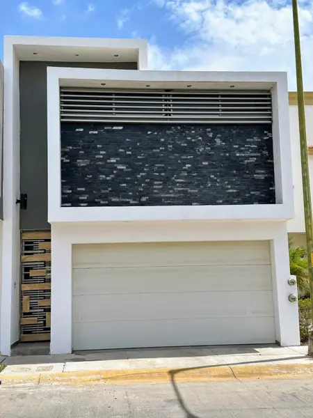 Casa en venta en Portalegre, Culiacán — foto 3 de 17