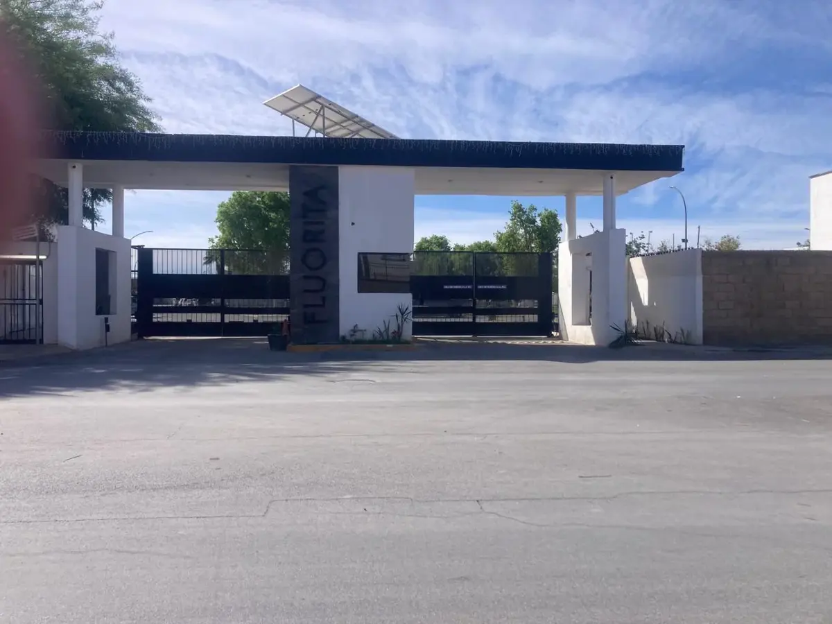 En Residencial senderos.