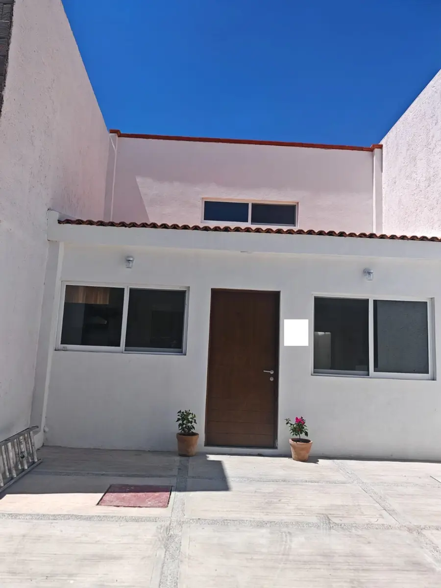 Casa en venta en Pedregal de Schoenstatt, Corregidora — foto 1 de 18