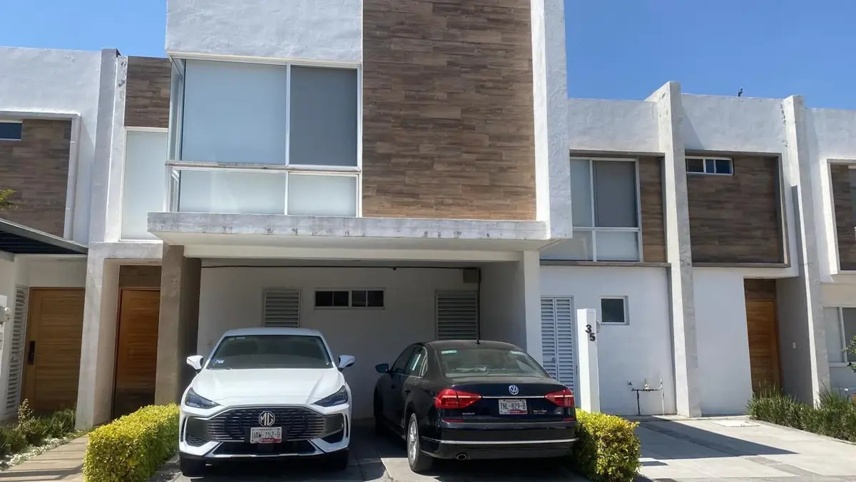 Casa en venta en Lomas de Angelópolis, Ocoyucan — foto 1 de 18