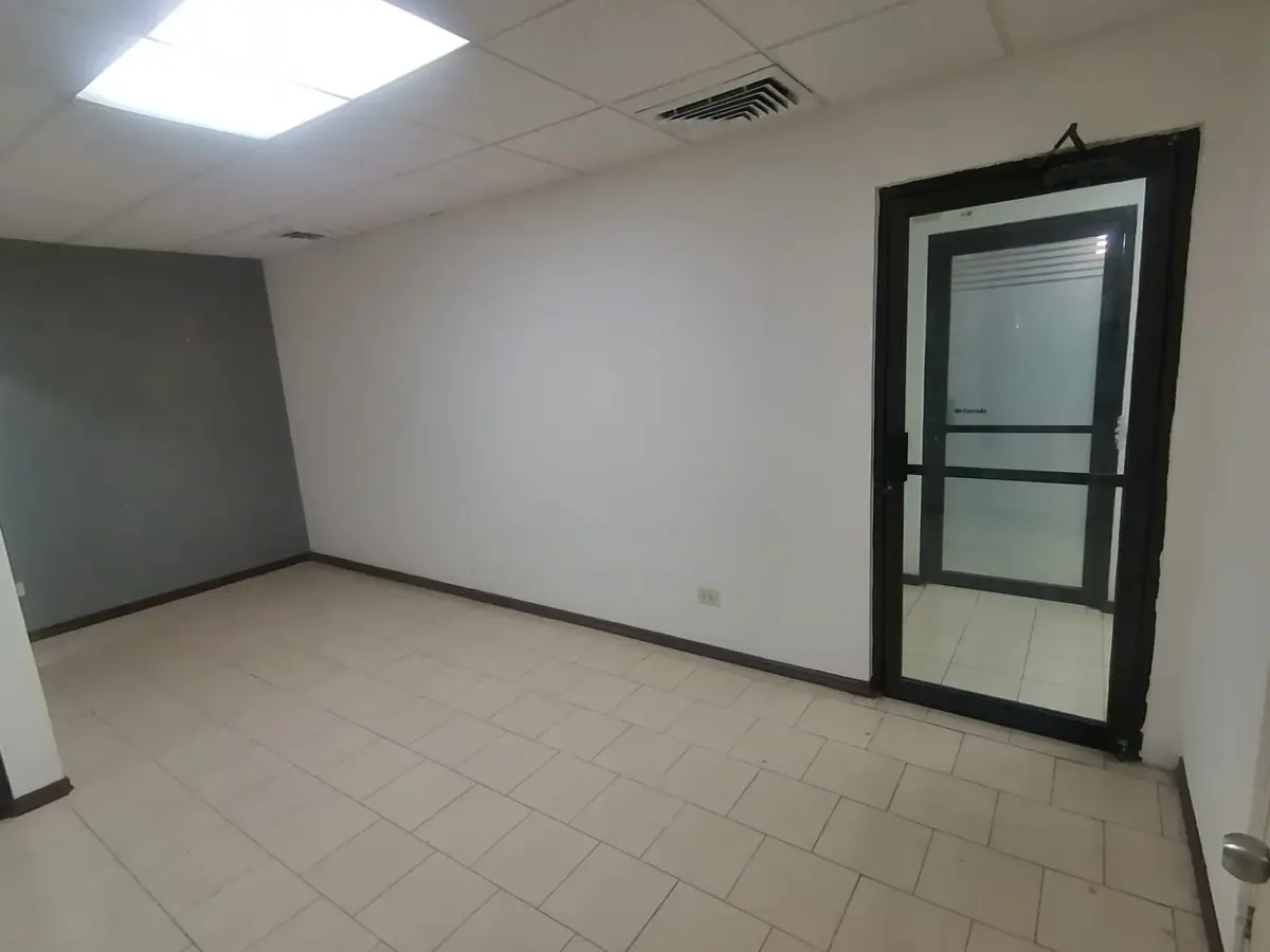 Consultorio en renta en Obispado, Monterrey — foto 1 de 7
