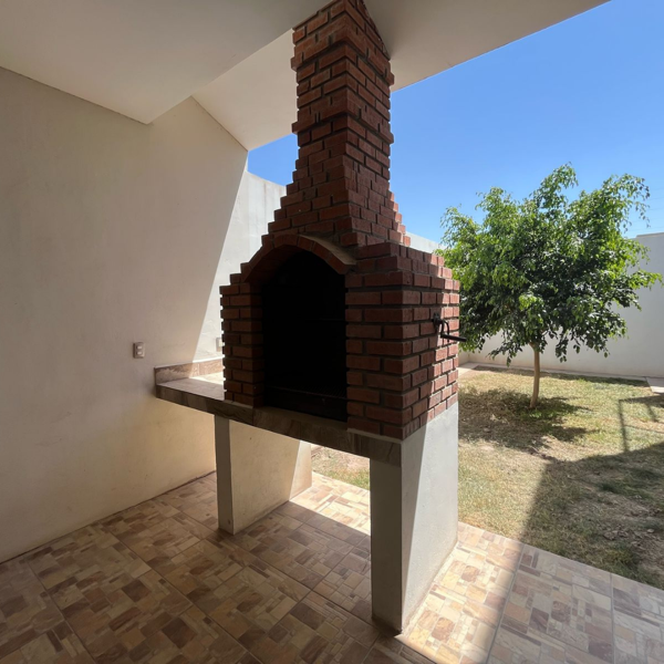 Casa en venta en Las Trojes, Torreón — foto 2 de 54