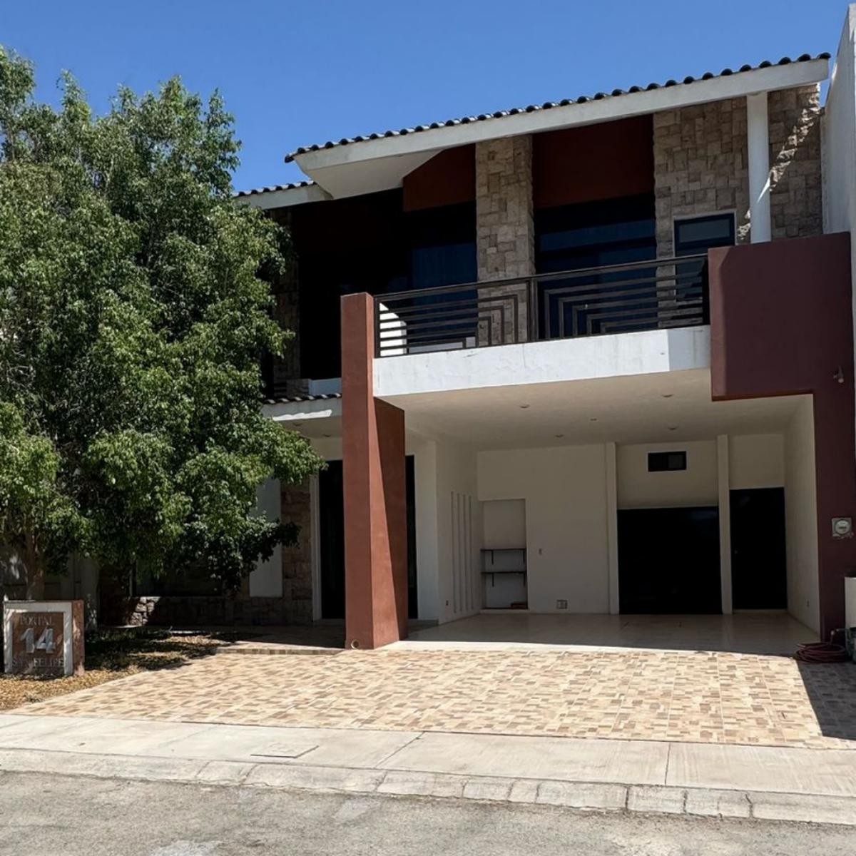 Casa en venta en Las Trojes, Torreón — foto 1 de 54