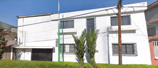 CASA EN VENTA EN MOLLENDO No. 1072 ZACATENCO, GAM. RT