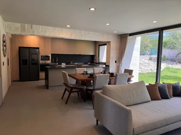 Casa en venta en Altozano el Nuevo Querétaro, Querétaro — foto 3 de 15