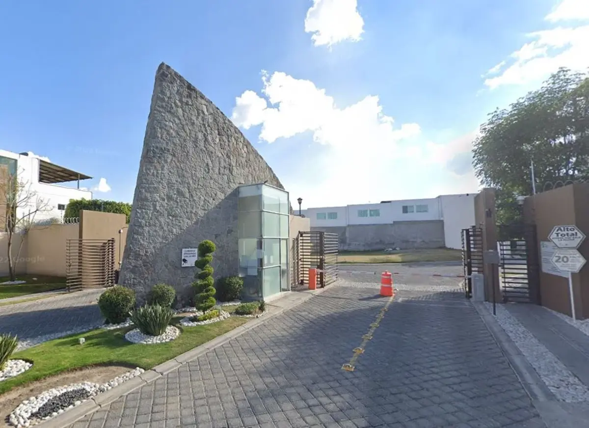 Casa en venta en Heroes de Puebla, Puebla — foto 1 de 8